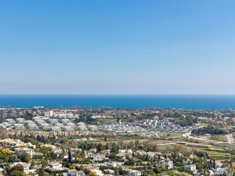 This stylish penthouse is located in a well-maintained and highly desirable residential community, offering a perfect combination of comfort, views, and lifestyle. The property features a built area of 102 m² and includes two spacious bedrooms and two mod