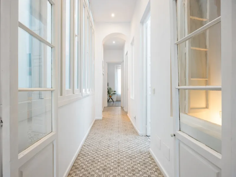 Apartment - Middle Floor Apartment в продаже в Málaga, Málaga. В доме 4 спален и 3 ванных комнат. Площадь дома 168 м²