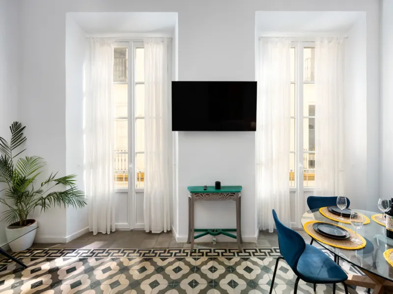 Apartment - Middle Floor Apartment в продаже в Málaga, Málaga. В доме 4 спален и 3 ванных комнат. Площадь дома 168 м²
