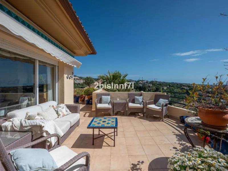 Penthouse with Panoramic Views of the Mediterranean for Sale in Elviria Hills, Marbella