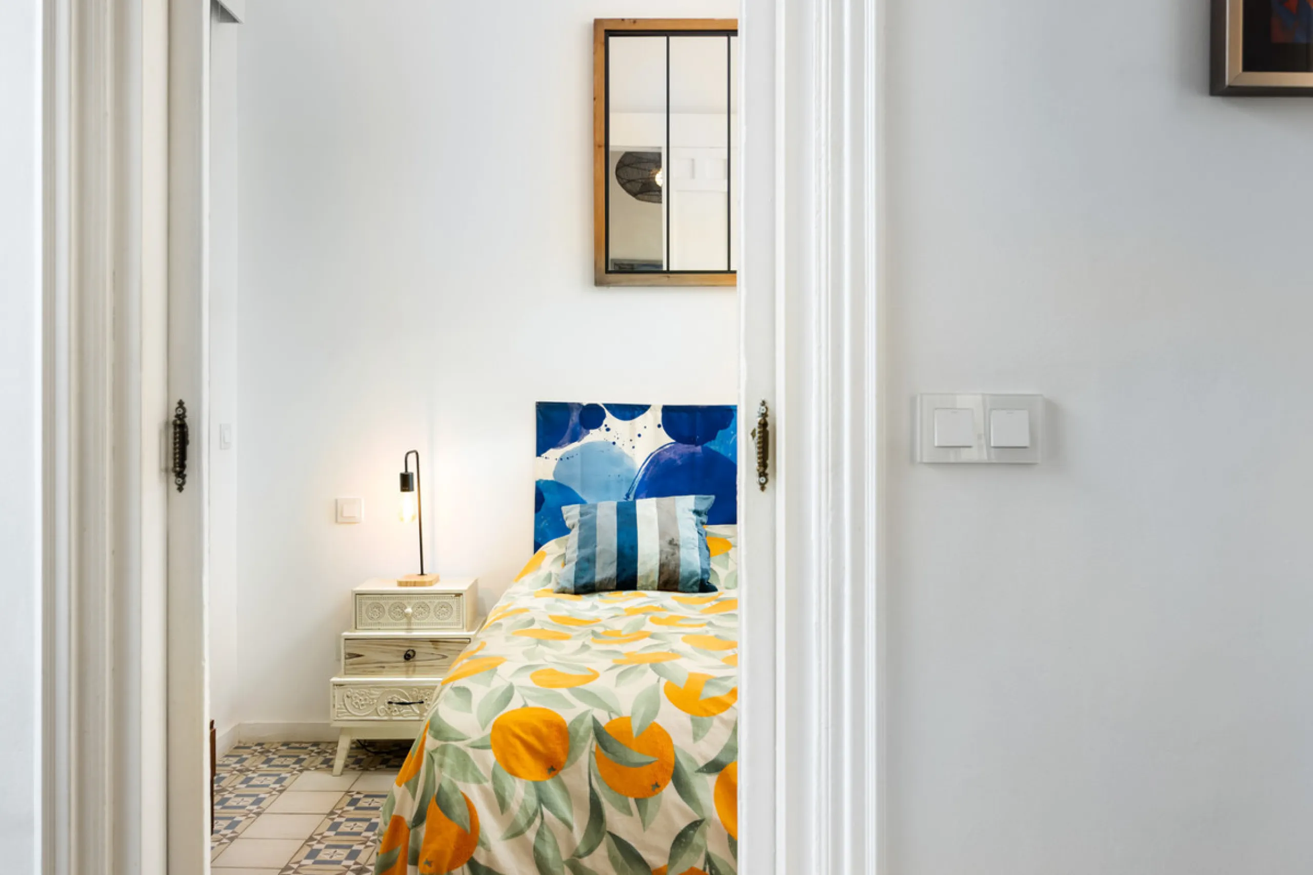 Apartment - Middle Floor Apartment в продаже в Málaga, Málaga. В доме 4 спален и 3 ванных комнат. Площадь дома 168 м²