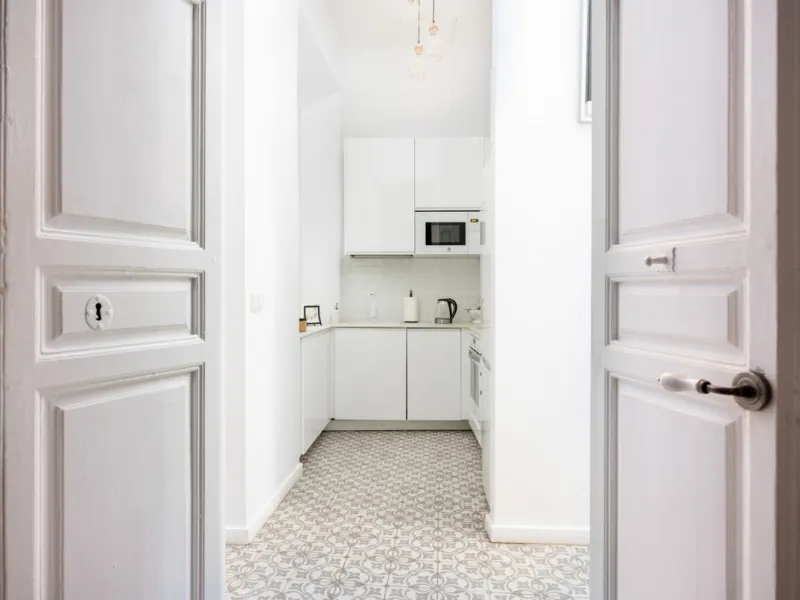 Apartment - Middle Floor Apartment в продаже в Málaga, Málaga. В доме 4 спален и 3 ванных комнат. Площадь дома 168 м²
