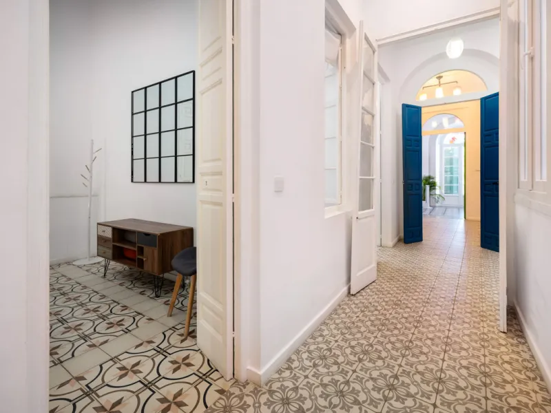 Apartment - Middle Floor Apartment в продаже в Málaga, Málaga. В доме 4 спален и 3 ванных комнат. Площадь дома 168 м²