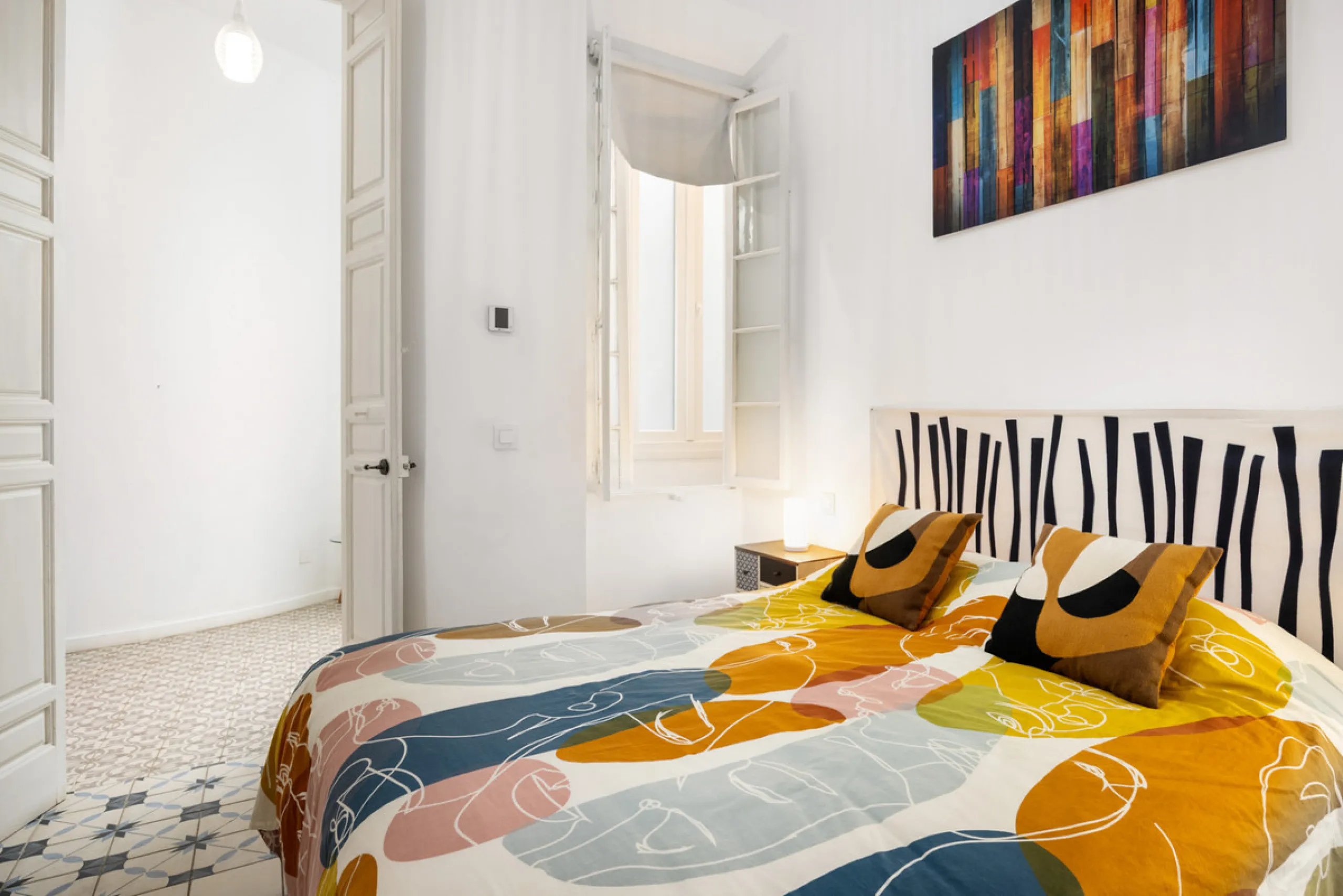 Apartment - Middle Floor Apartment в продаже в Málaga, Málaga. В доме 4 спален и 3 ванных комнат. Площадь дома 168 м²