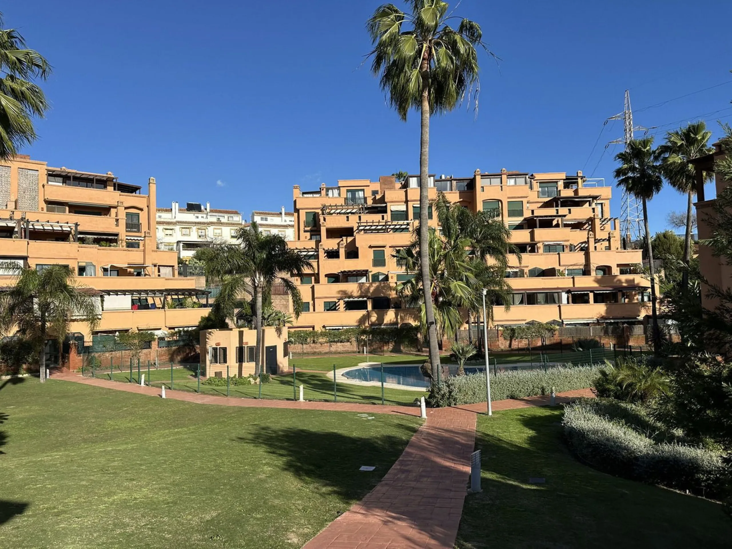 Middle Floor Apartment, Marbella, Costa del Sol.