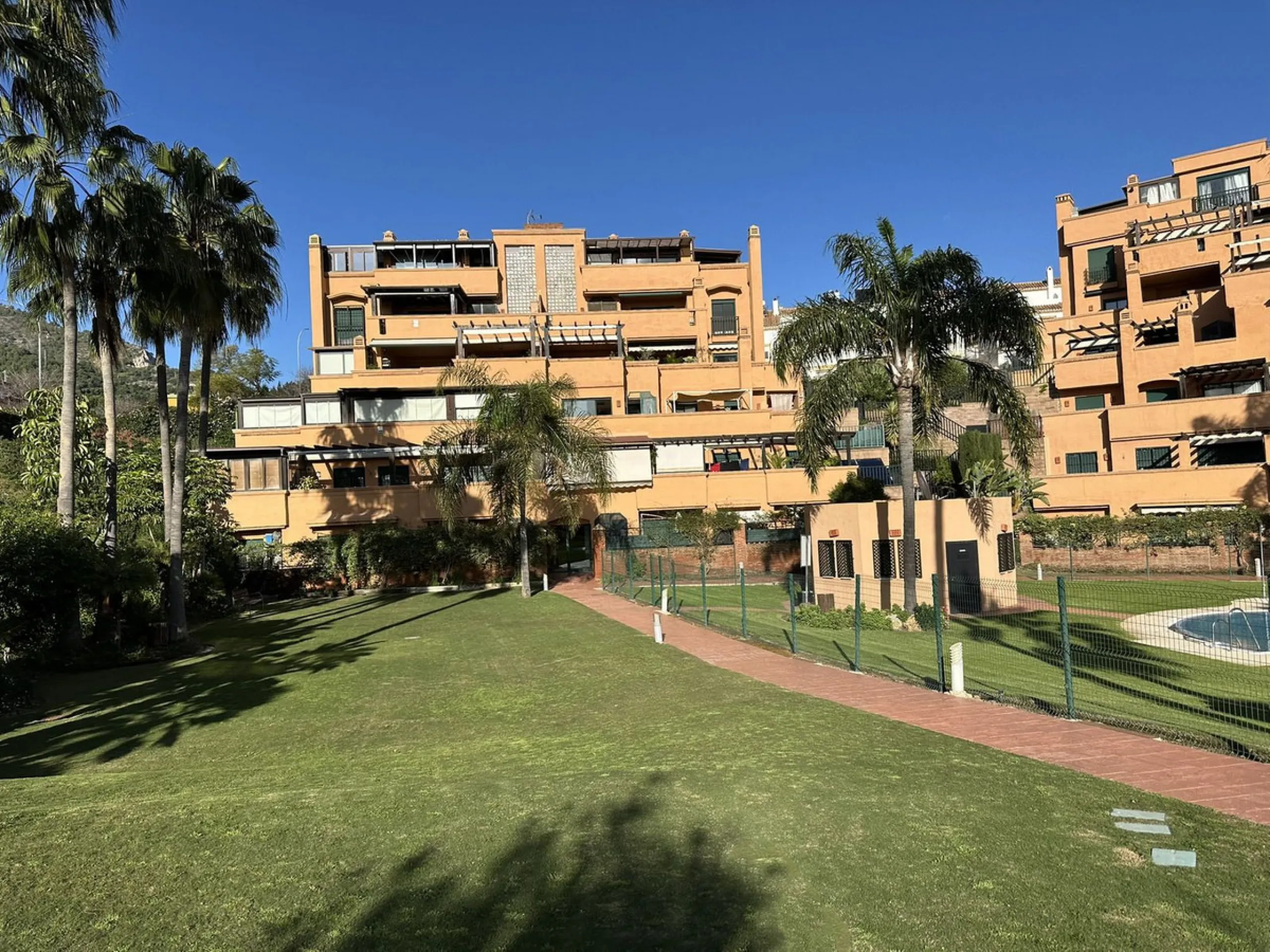 Middle Floor Apartment, Marbella, Costa del Sol.