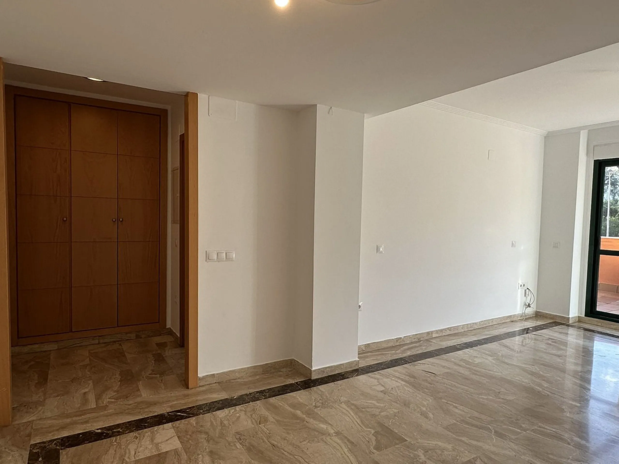 Middle Floor Apartment, Marbella, Costa del Sol.