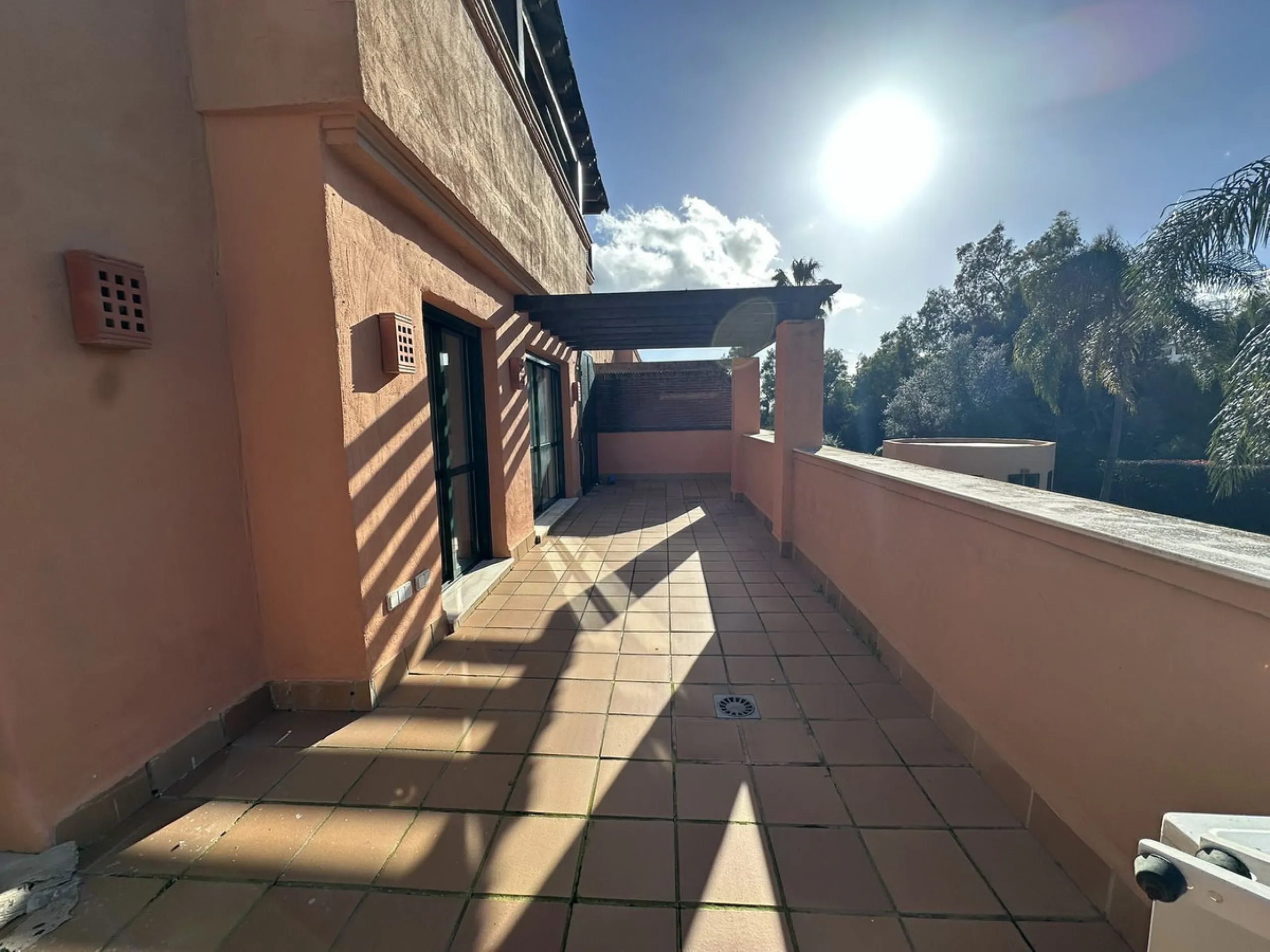 Middle Floor Apartment, Marbella, Costa del Sol.