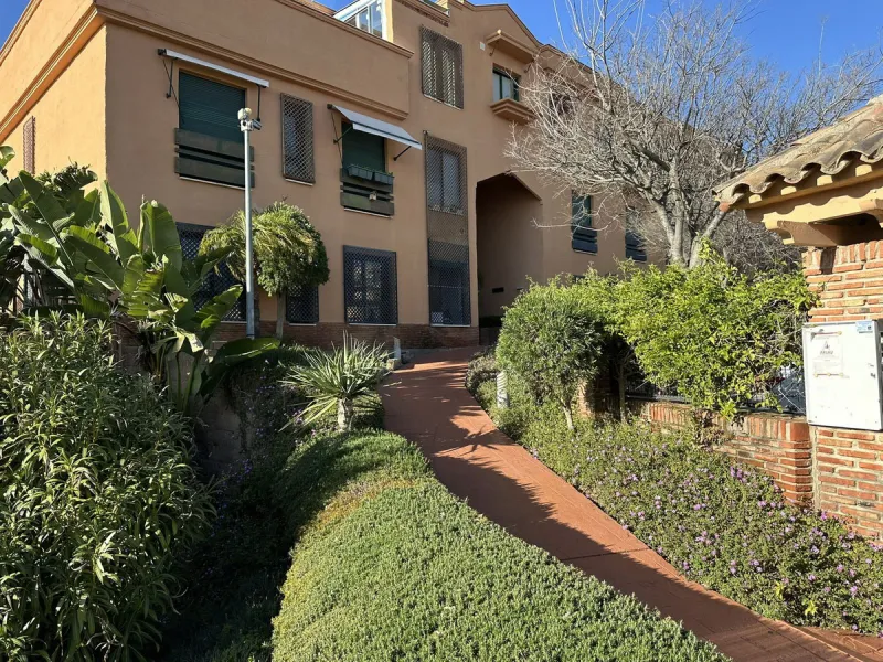 Middle Floor Apartment, Marbella, Costa del Sol.