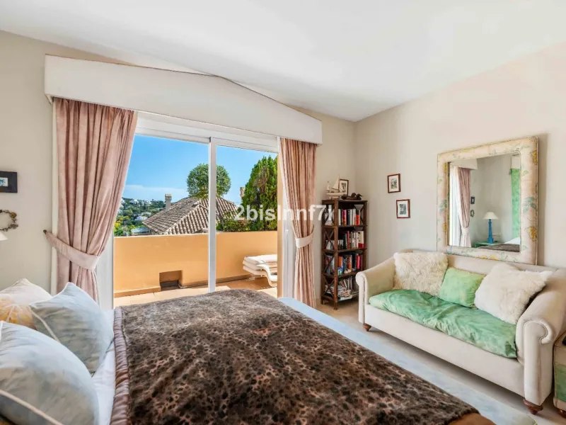 Penthouse with Panoramic Views of the Mediterranean for Sale in Elviria Hills, Marbella