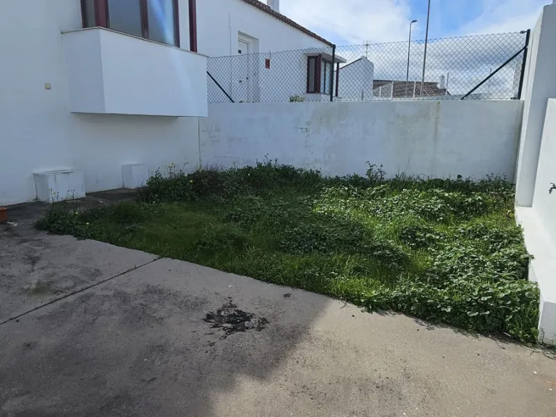 House - Townhouse в продаже в Casares, Málaga. В доме 2 спален и 3 ванных комнат. Площадь дома 205 м²