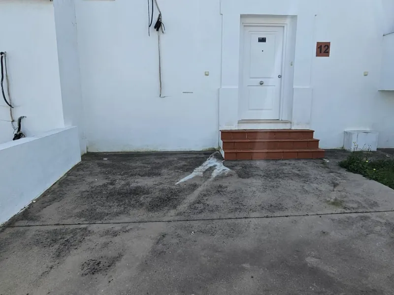 House - Townhouse в продаже в Casares, Málaga. В доме 2 спален и 3 ванных комнат. Площадь дома 205 м²
