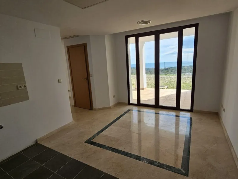 House - Townhouse в продаже в Casares, Málaga. В доме 2 спален и 3 ванных комнат. Площадь дома 205 м²