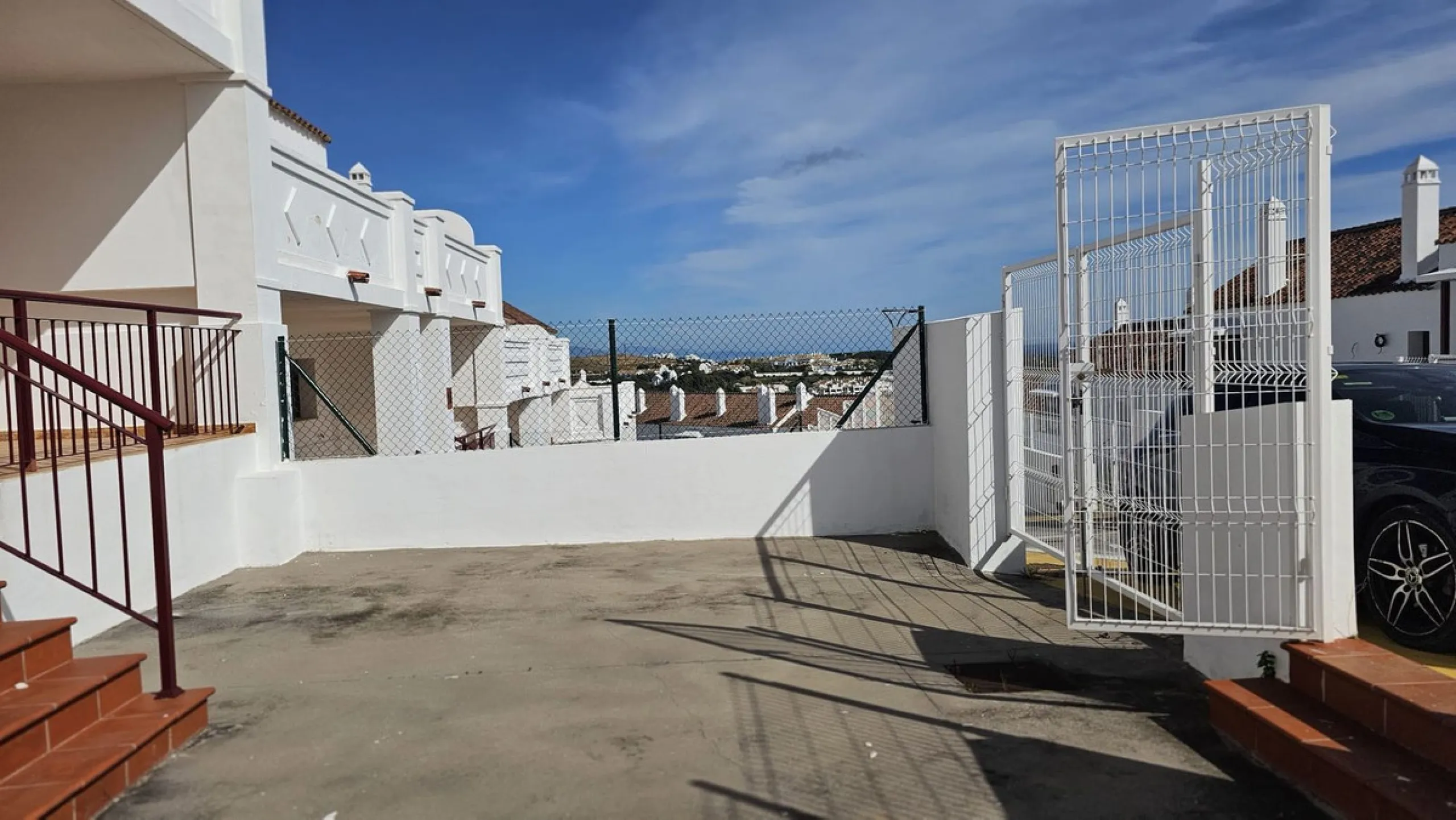 House - Townhouse в продаже в Casares, Málaga. В доме 2 спален и 3 ванных комнат. Площадь дома 211 м²