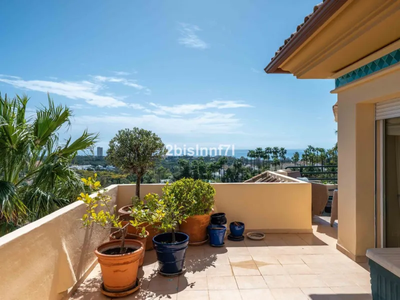 Penthouse with Panoramic Views of the Mediterranean for Sale in Elviria Hills, Marbella