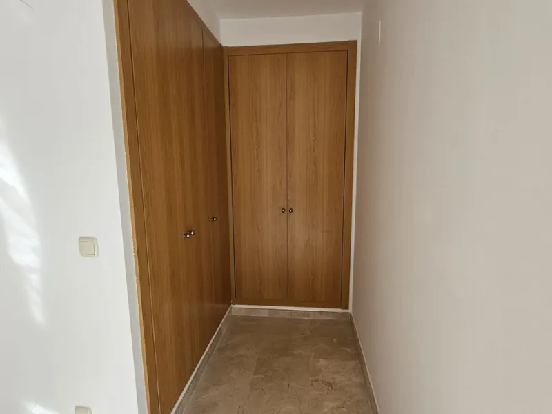 House - Townhouse в продаже в Casares, Málaga. В доме 2 спален и 3 ванных комнат. Площадь дома 211 м²
