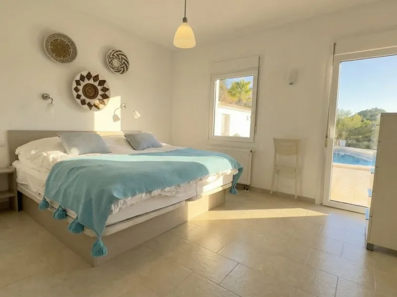 House - Detached Villa в продаже в Guaro, Málaga. В доме 4 спален и 4 ванных комнат. Площадь дома 357 м². Площадь участка 22000 м²