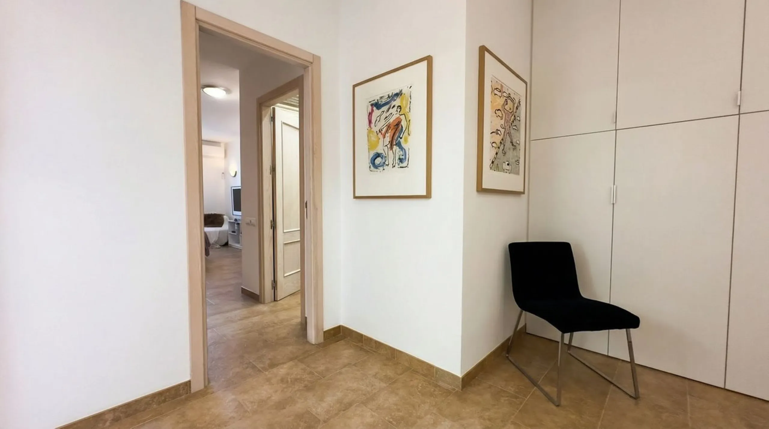 House - Detached Villa в продаже в Guaro, Málaga. В доме 4 спален и 4 ванных комнат. Площадь дома 357 м². Площадь участка 22000 м²