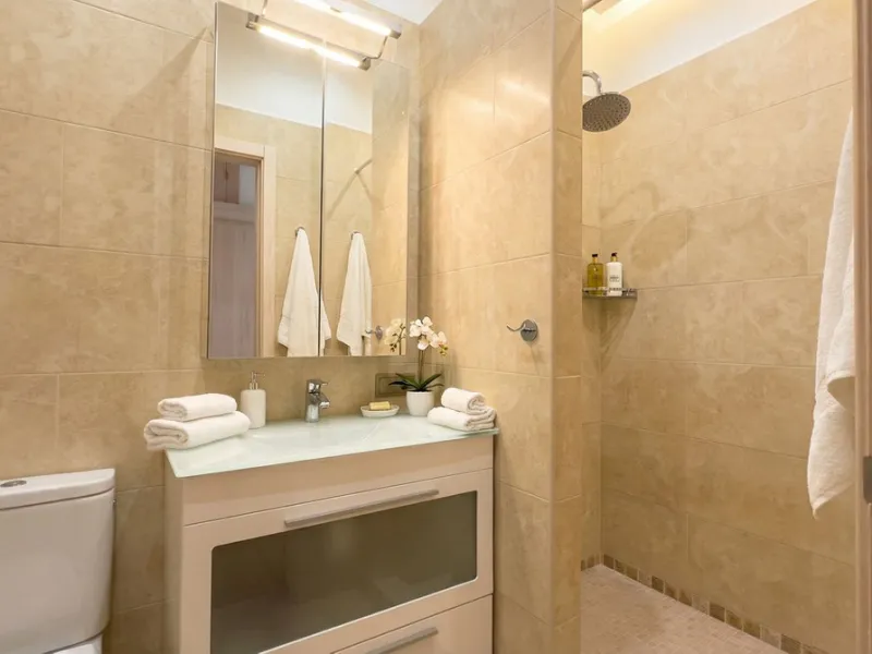 House - Detached Villa в продаже в Guaro, Málaga. В доме 4 спален и 4 ванных комнат. Площадь дома 357 м². Площадь участка 22000 м²