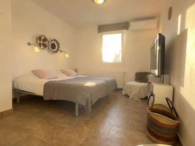 House - Detached Villa в продаже в Guaro, Málaga. В доме 4 спален и 4 ванных комнат. Площадь дома 357 м². Площадь участка 22000 м²