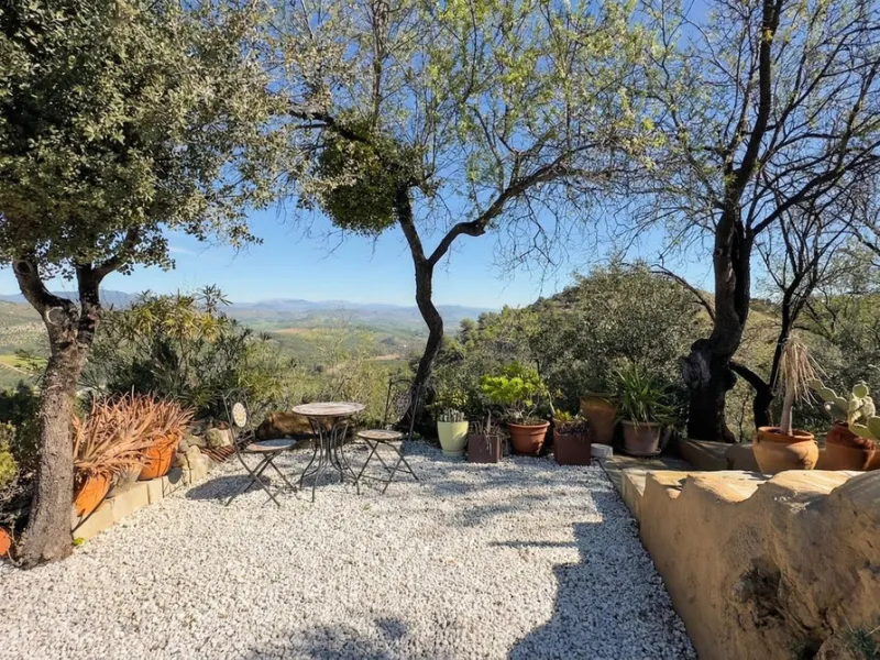 House - Detached Villa в продаже в Guaro, Málaga. В доме 4 спален и 4 ванных комнат. Площадь дома 357 м². Площадь участка 22000 м²