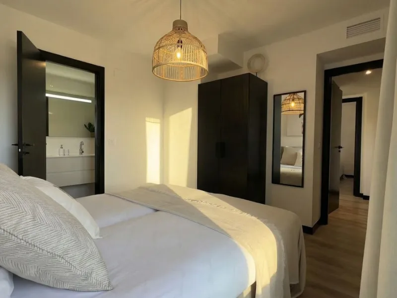 4-Bedroom Apartment with Private Garden and Sea Views – Hacienda el Sueño, Mijas