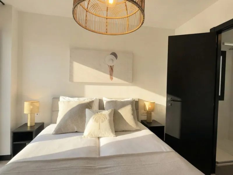 4-Bedroom Apartment with Private Garden and Sea Views – Hacienda el Sueño, Mijas