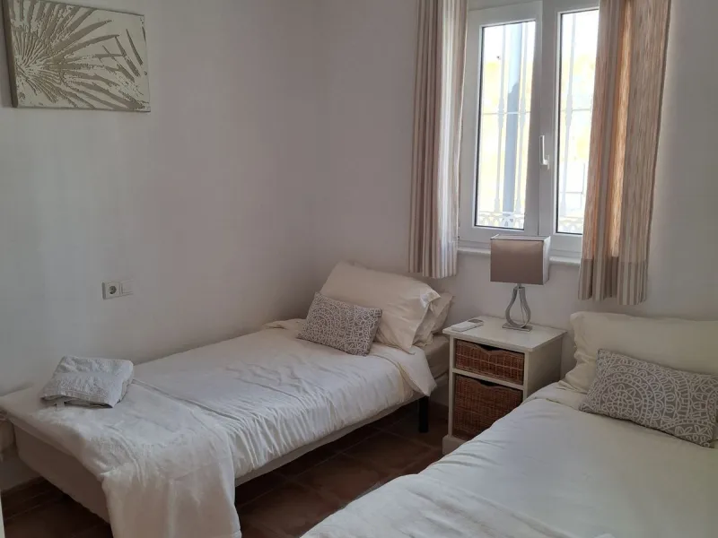 House - Townhouse в продаже в Mijas, Málaga. В доме 3 спален и 3 ванных комнат. Площадь дома 118 м²