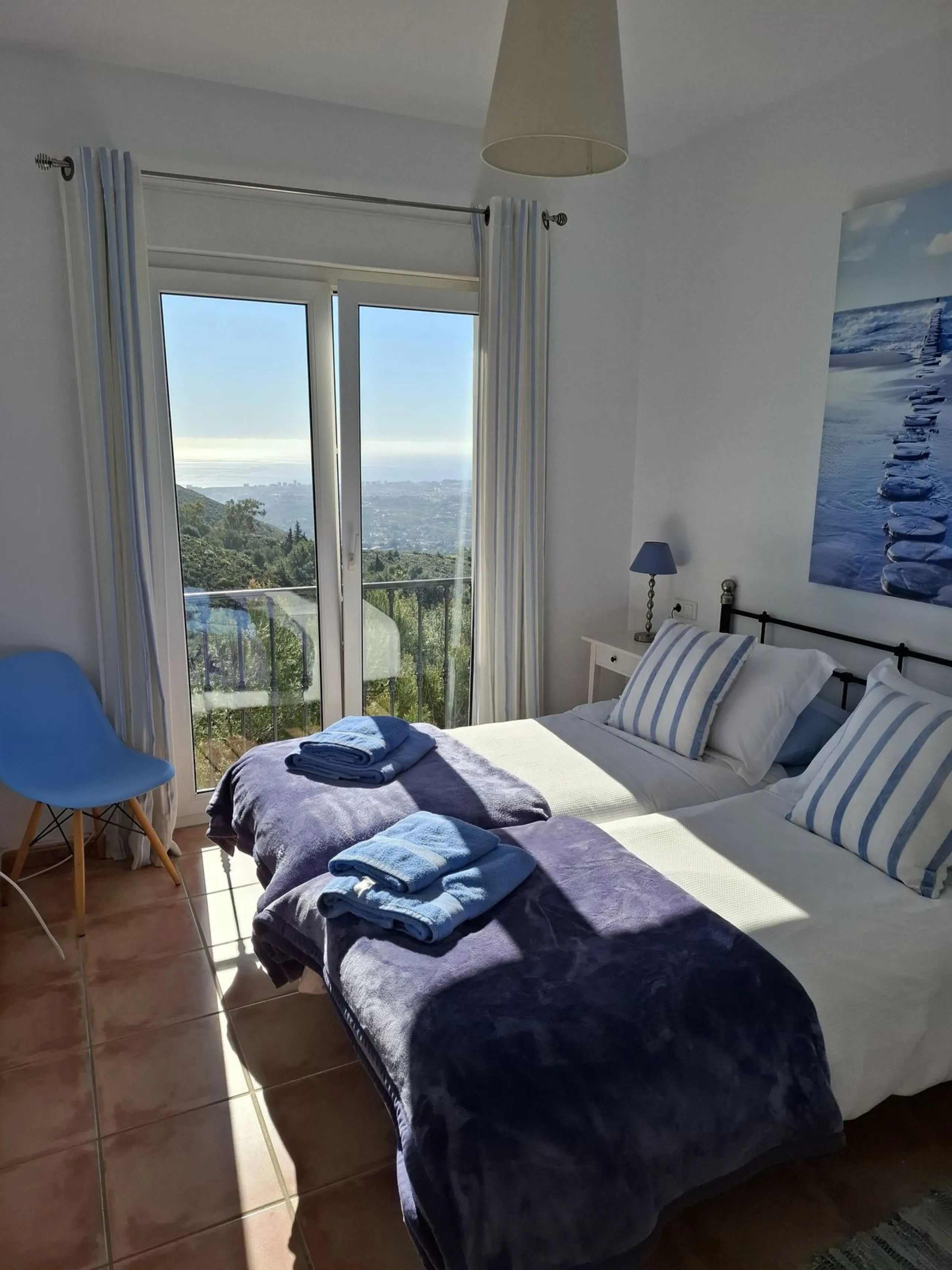 House - Townhouse в продаже в Mijas, Málaga. В доме 3 спален и 3 ванных комнат. Площадь дома 118 м²