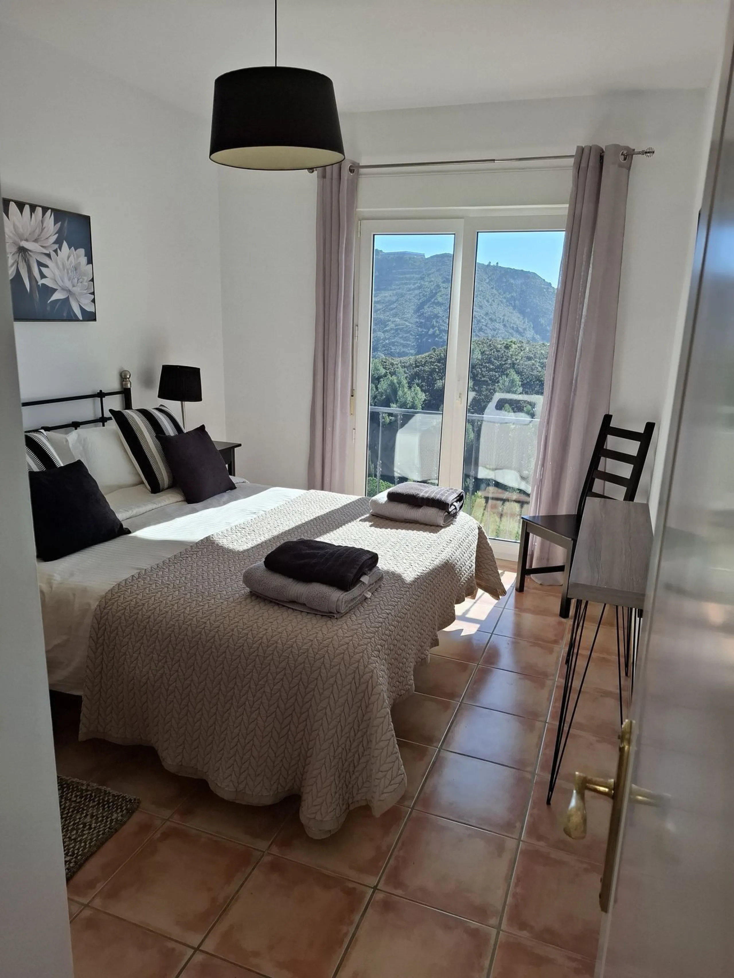 House - Townhouse в продаже в Mijas, Málaga. В доме 3 спален и 3 ванных комнат. Площадь дома 118 м²