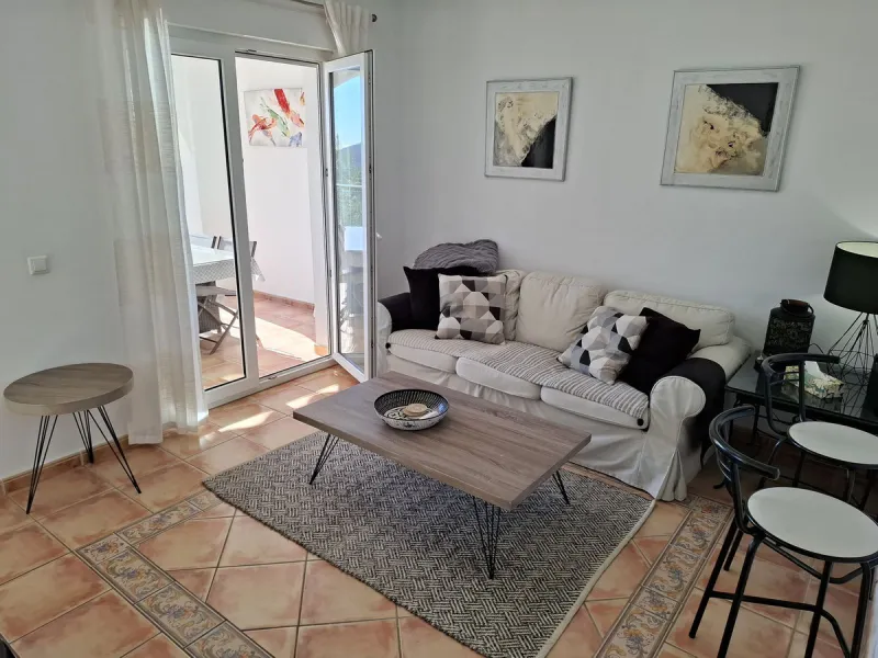 House - Townhouse в продаже в Mijas, Málaga. В доме 3 спален и 3 ванных комнат. Площадь дома 118 м²