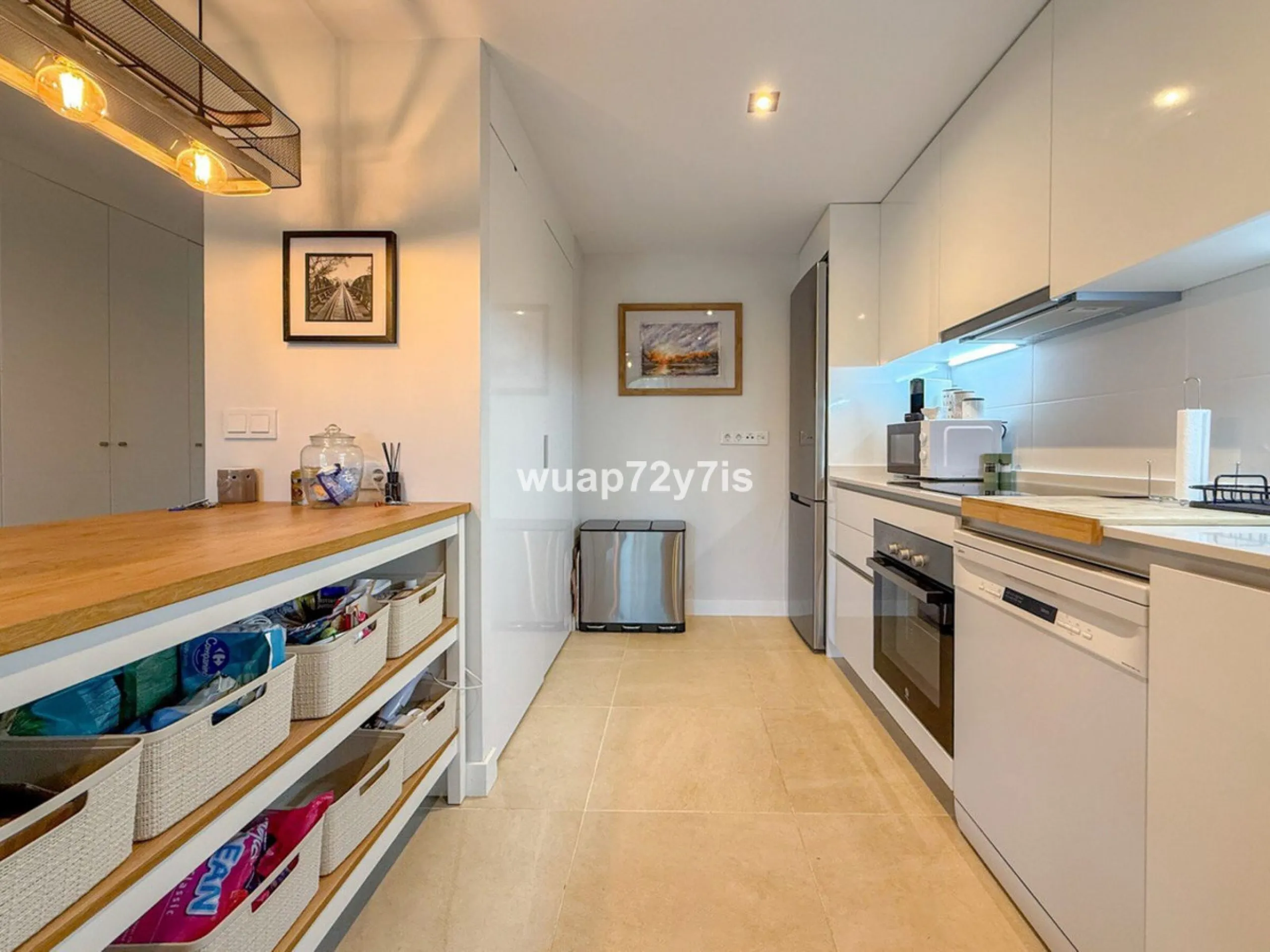 Apartment - Ground Floor Apartment в продаже в Estepona, Málaga. В доме 2 спален и 2 ванных комнат. Площадь дома 67 м². Площадь участка 81 м²