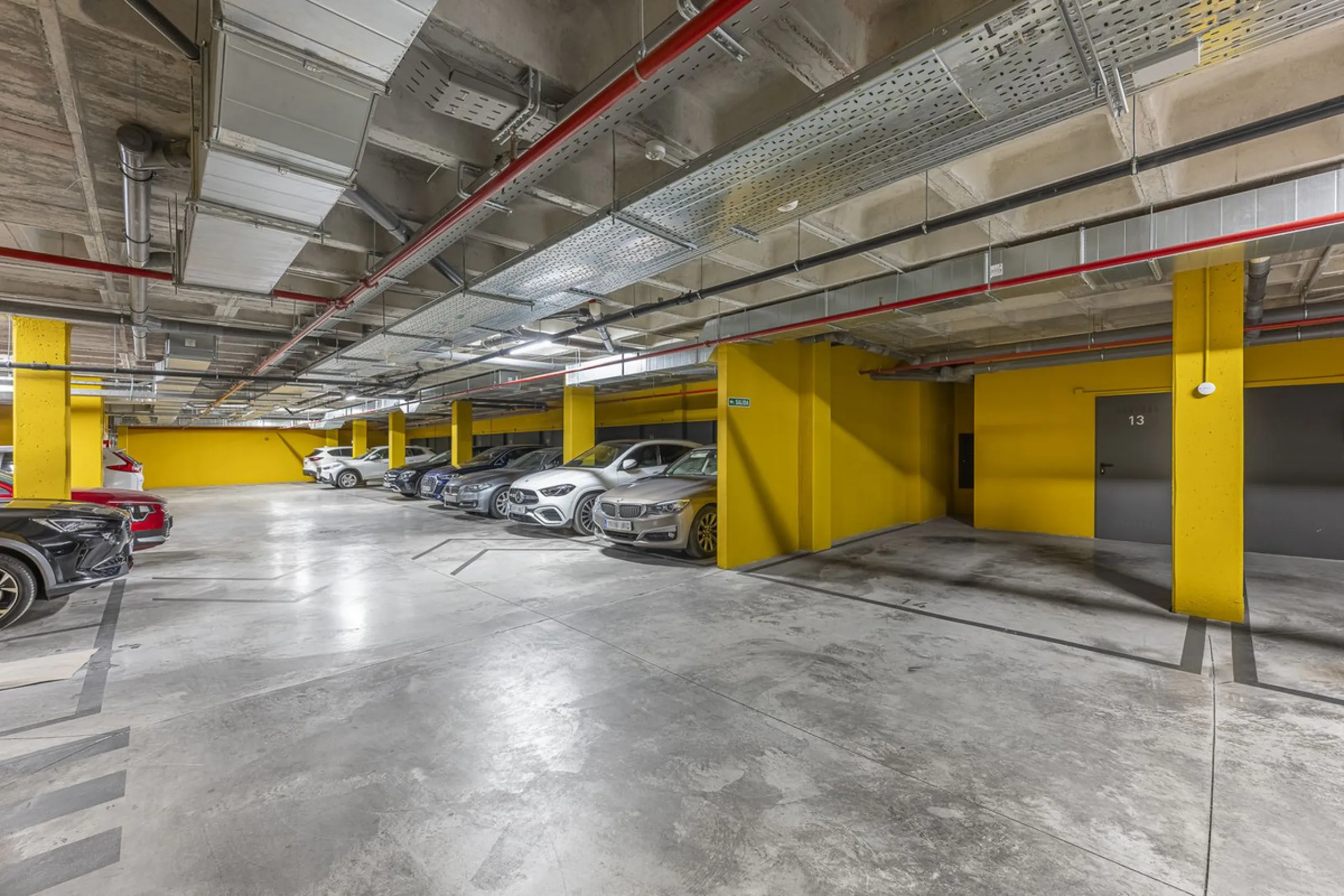 Apartment - Middle Floor Apartment в продаже в Málaga, Málaga. В доме 3 спален и 2 ванных комнат. Площадь дома 143 м²