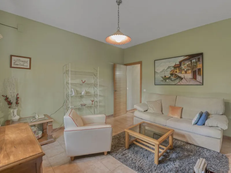 Diese beeindruckende Villa mit Aussicht – der ideale Rückzugsort für Ihre Familie