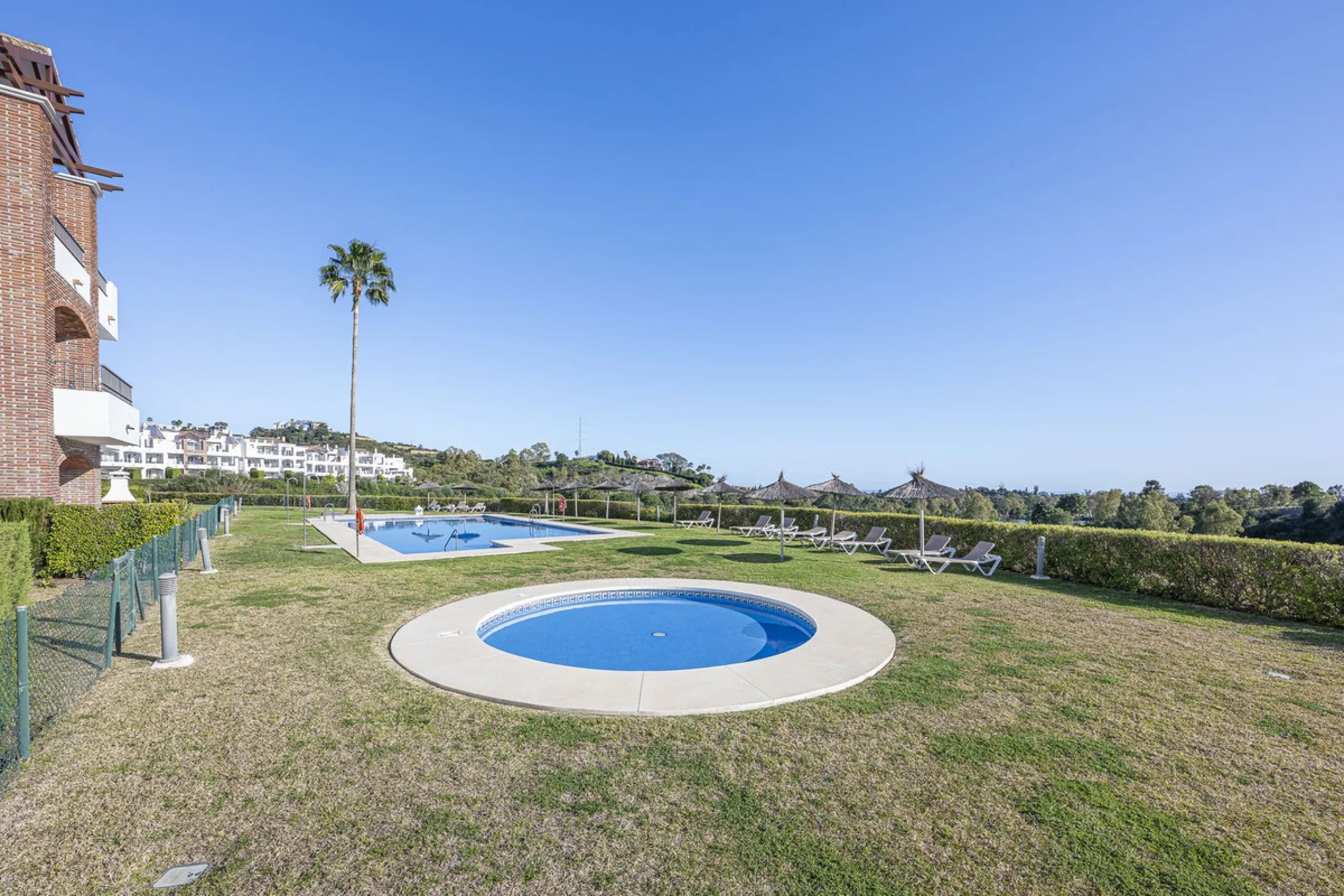 Exclusive, Bright and Private Duplex Penthouse in Los Robles