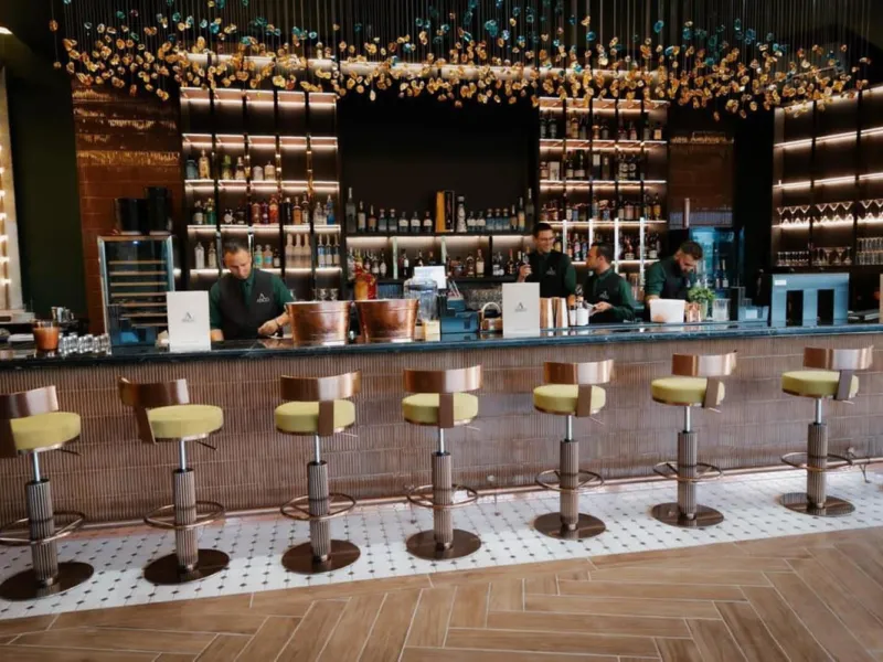Exclusive Traspaso of a Premium Restaurant in Nueva Andalucía – Prime Investment Opportunity in Marbella