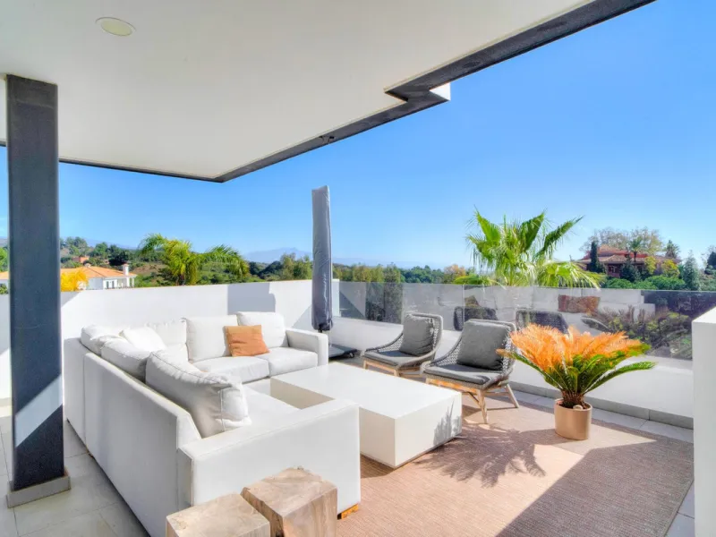 Exceptional sought-after contemporary duplex penthouse for sale in Mirador de Estepona Hills, Estepona