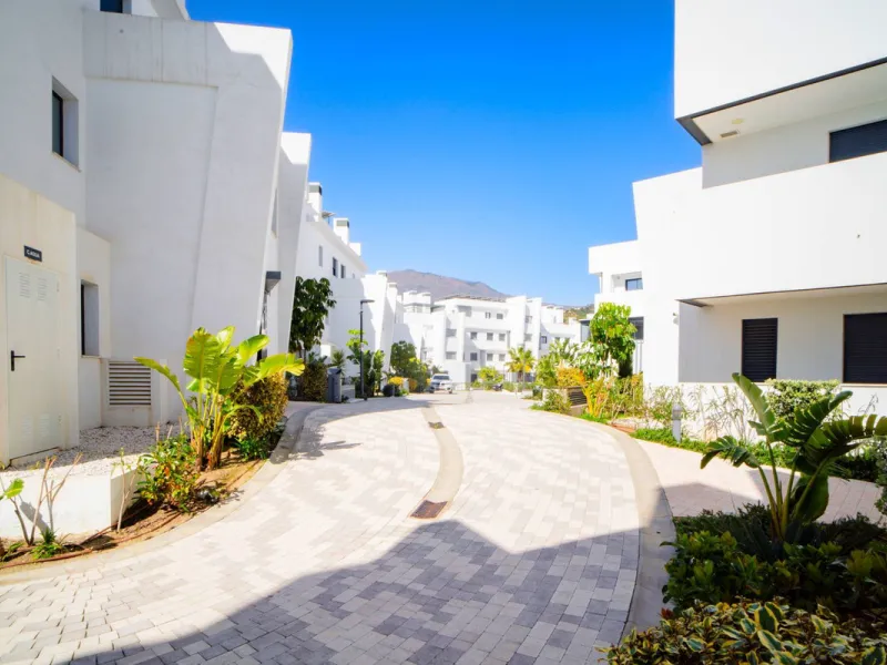 Exceptional sought-after contemporary duplex penthouse for sale in Mirador de Estepona Hills, Estepona