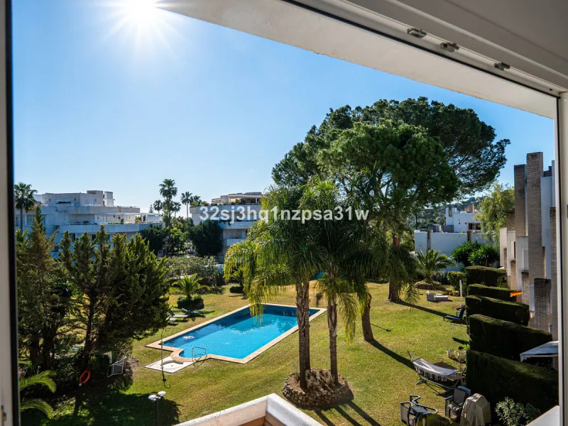Set within the heart of Marbella's prestigious Golf Valley, this impeccably renovated 165 m² penthouse represents the pinnacle of sophisticated living in Nueva Andalucía. Positioned as a premier turnkey residence, the property underwent a comprehensive hi