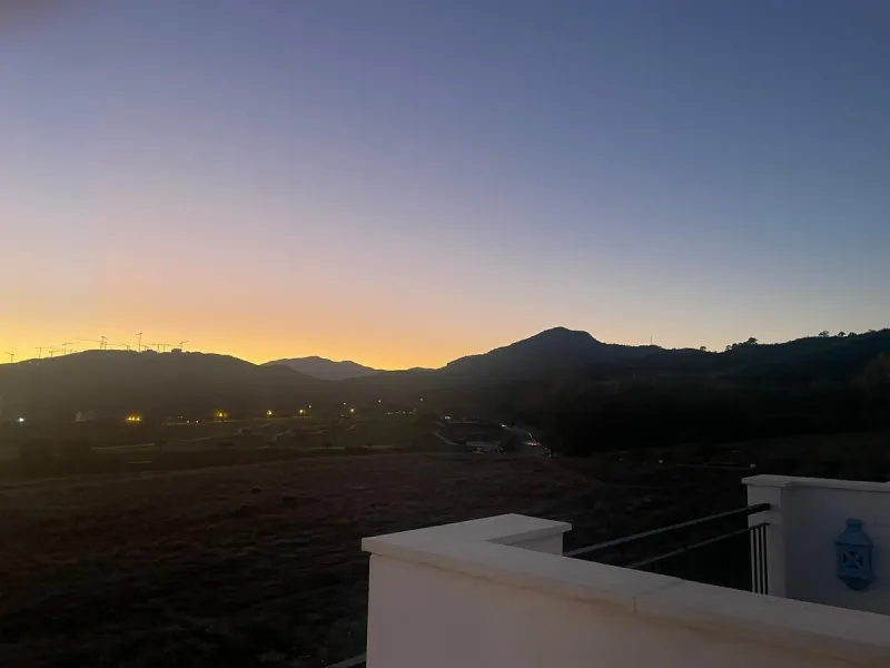 Luxury Duplex Penthouse with Panoramic Sea Views in Los Arqueros, Benahavís