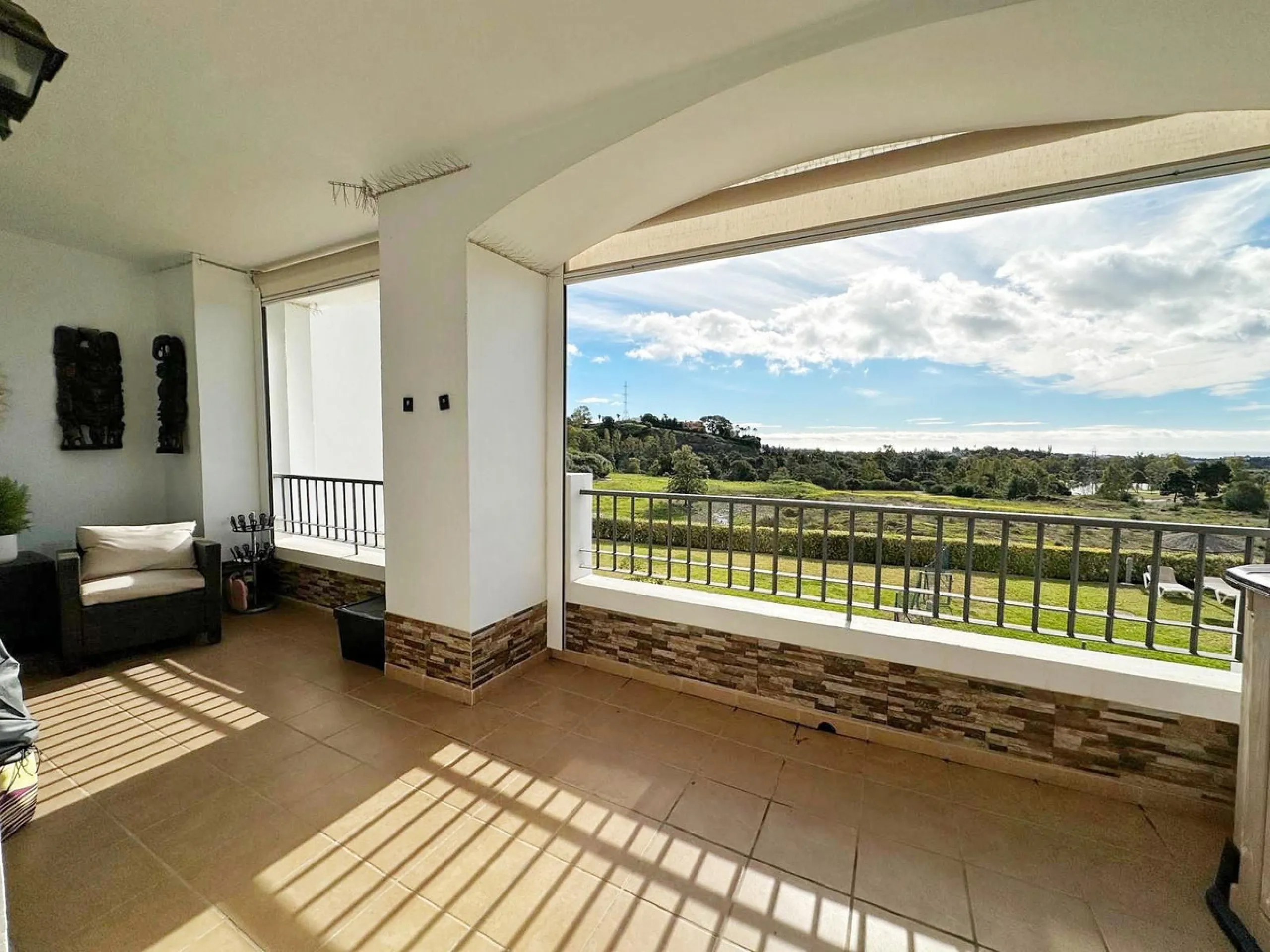 Beautiful 3-Bedroom Apartment in Los Arqueros, Benahavís, Frontline Golf with Panoramic Sea Views.