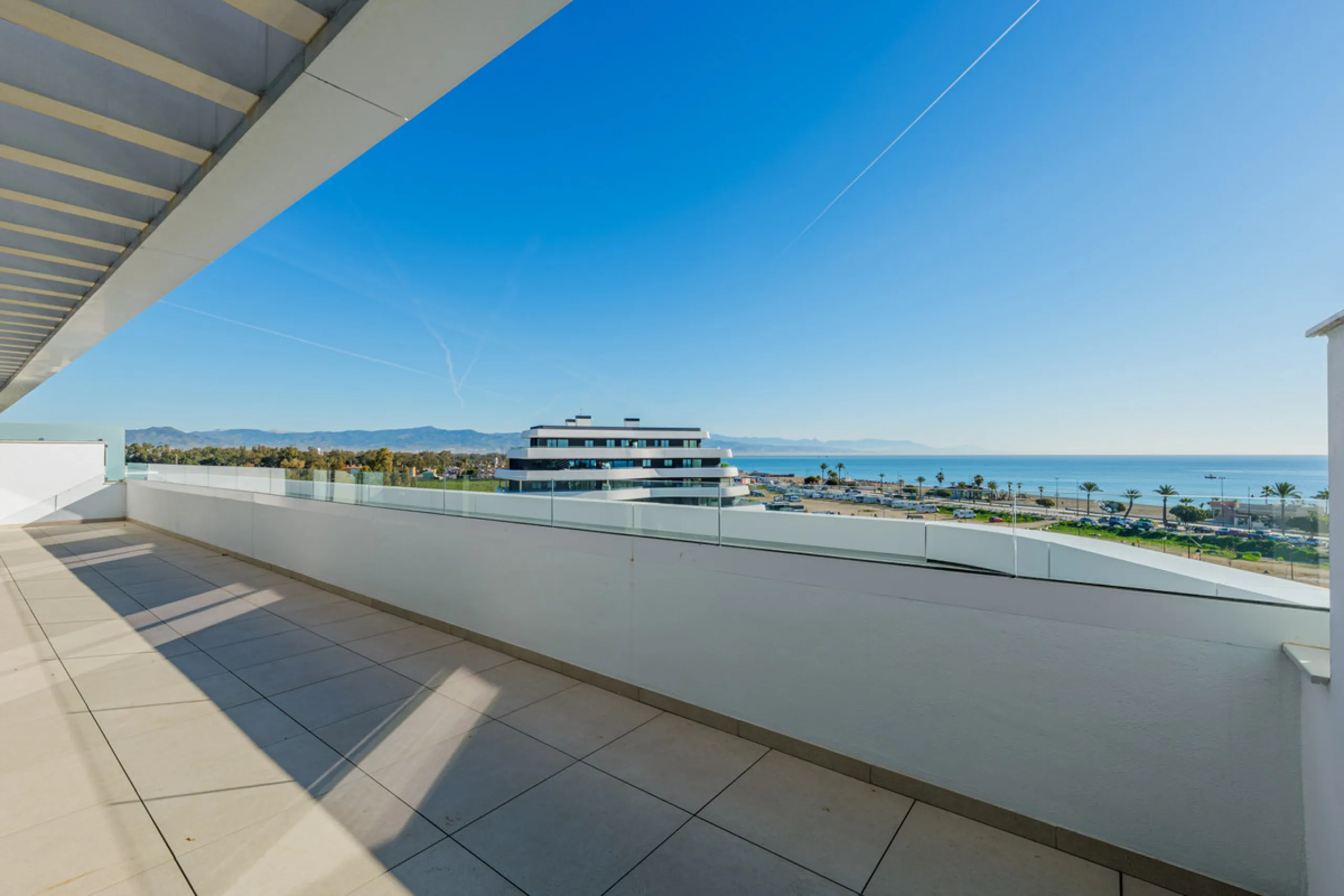 Apartment - Penthouse в продаже в Torremolinos, Málaga. В доме 3 спален и 2 ванных комнат. Площадь дома 148 м²