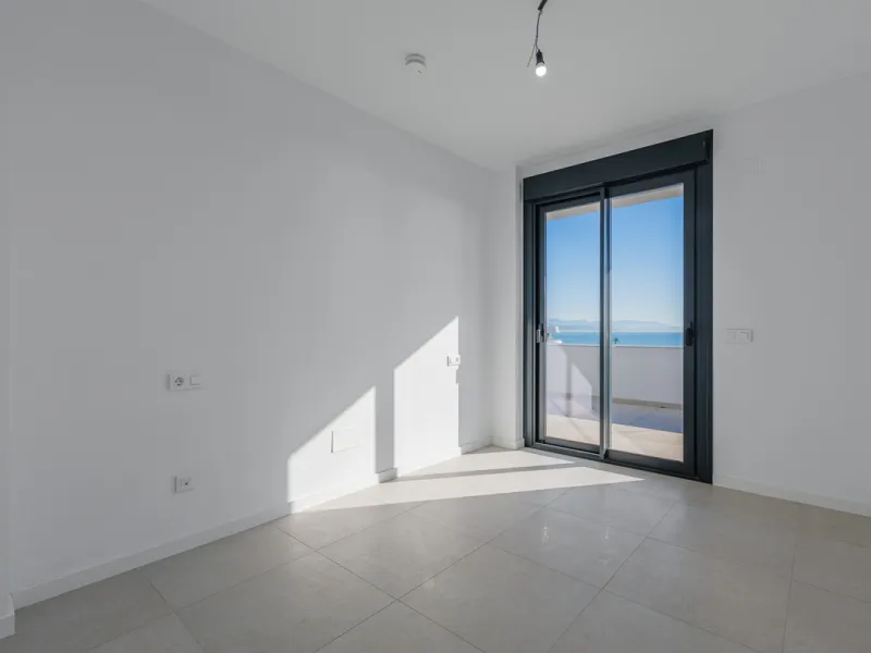 Apartment - Penthouse в продаже в Torremolinos, Málaga. В доме 3 спален и 2 ванных комнат. Площадь дома 148 м²