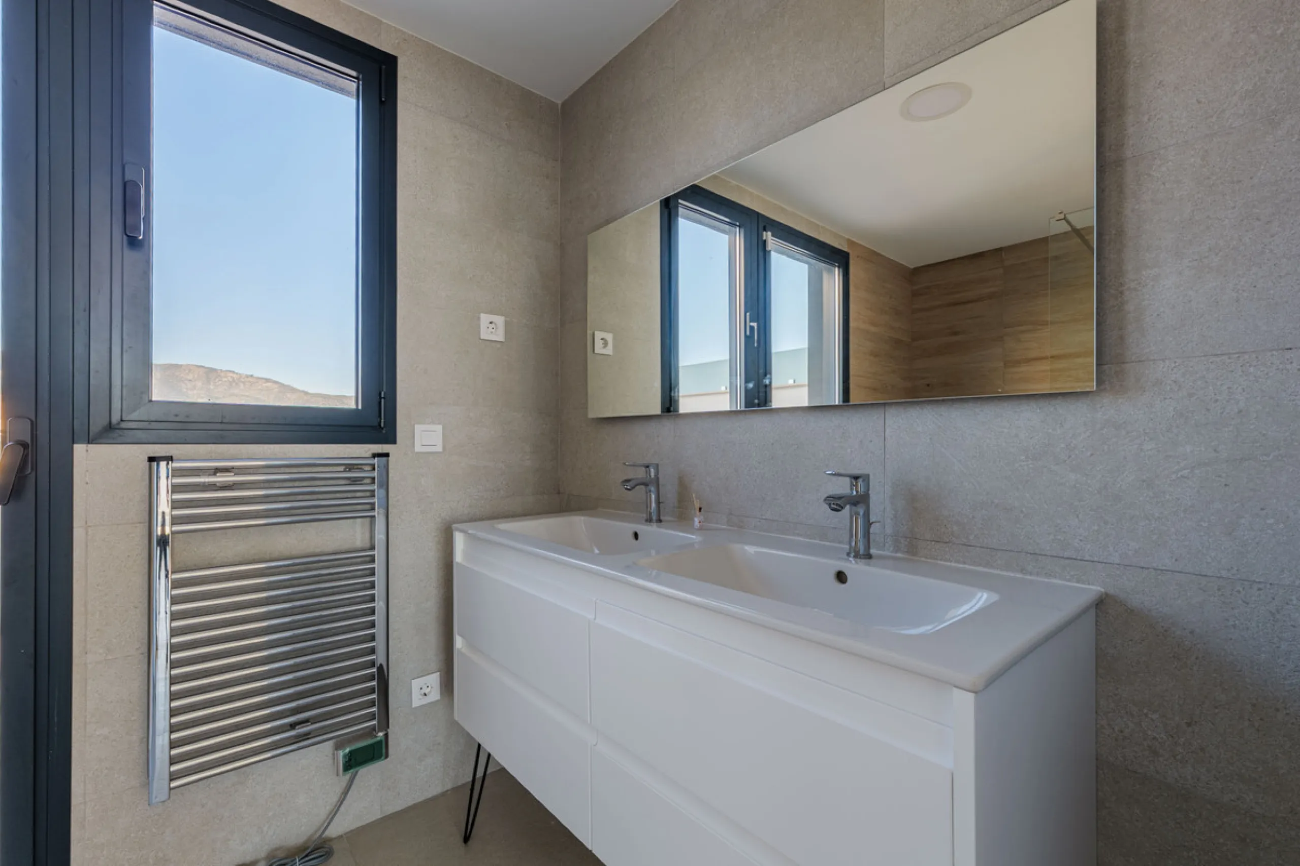 Apartment - Penthouse в продаже в Torremolinos, Málaga. В доме 3 спален и 2 ванных комнат. Площадь дома 148 м²