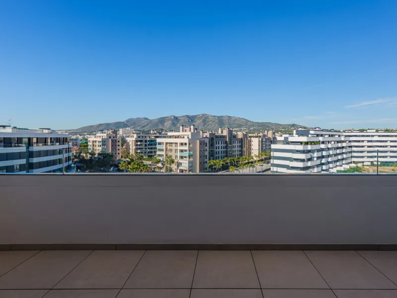 Apartment - Penthouse в продаже в Torremolinos, Málaga. В доме 3 спален и 2 ванных комнат. Площадь дома 148 м²