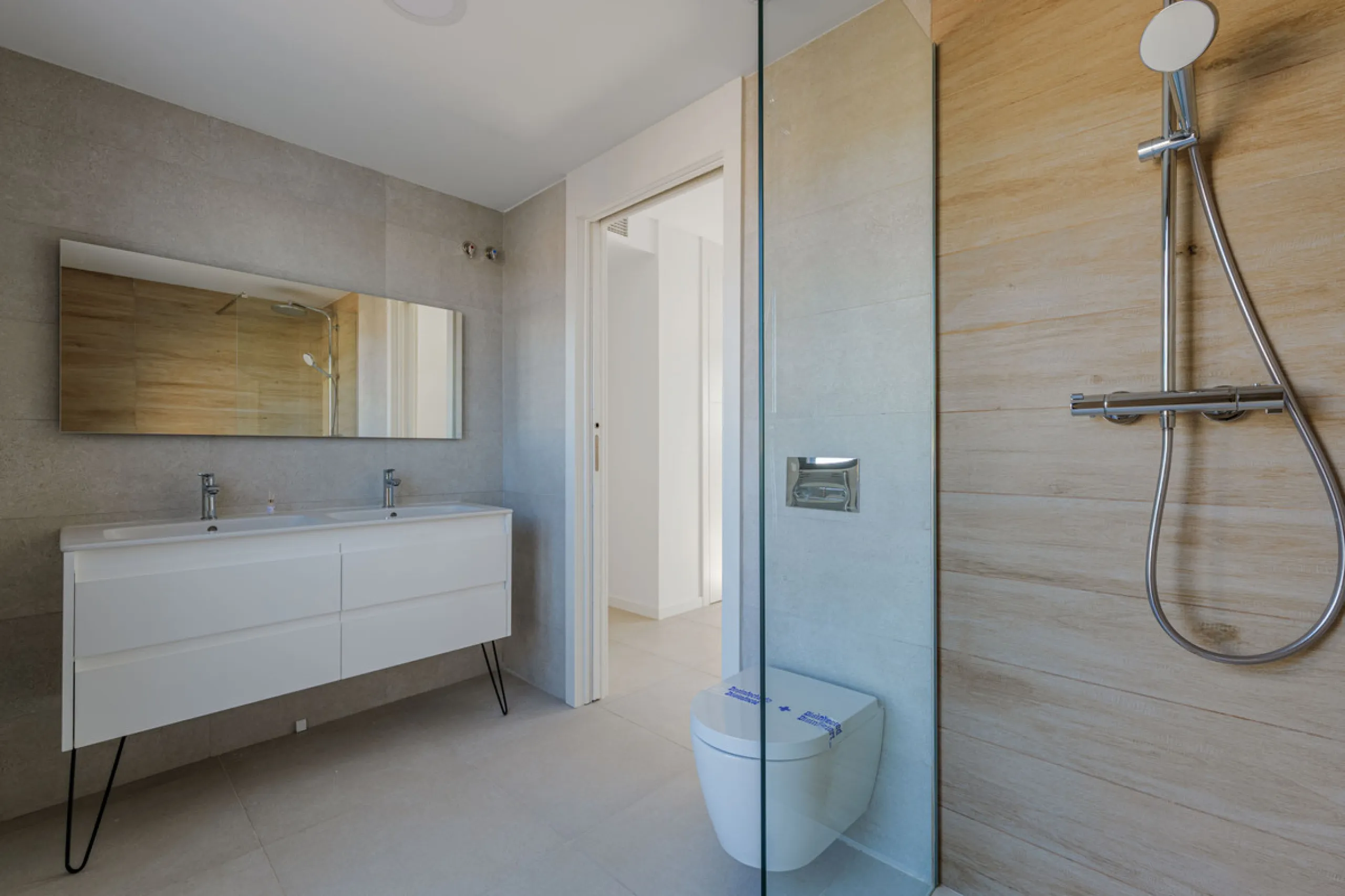Apartment - Penthouse в продаже в Torremolinos, Málaga. В доме 3 спален и 2 ванных комнат. Площадь дома 148 м²