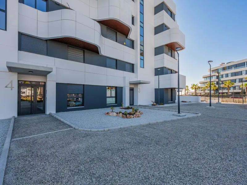 Apartment - Penthouse в продаже в Torremolinos, Málaga. В доме 3 спален и 2 ванных комнат. Площадь дома 148 м²