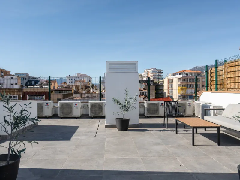 Apartment - Penthouse в продаже в Fuengirola, Málaga. В доме 2 спален и 1 ванных комнат. Площадь дома 59 м²