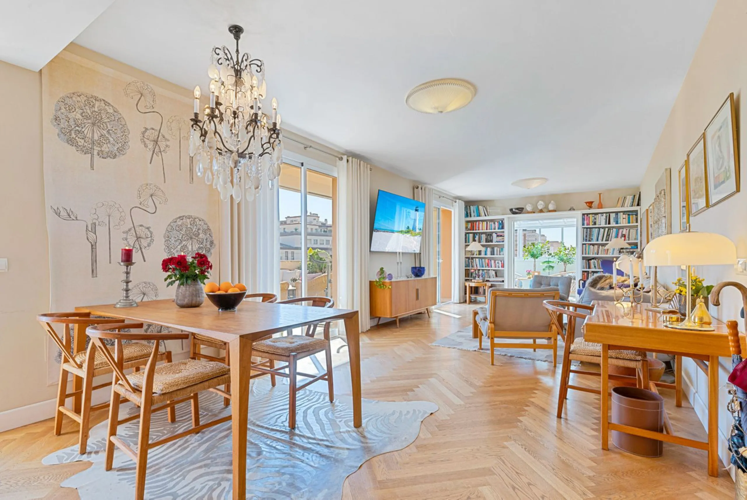 Exclusive four-bedroom penthouse with large terrace – central Fuengirola