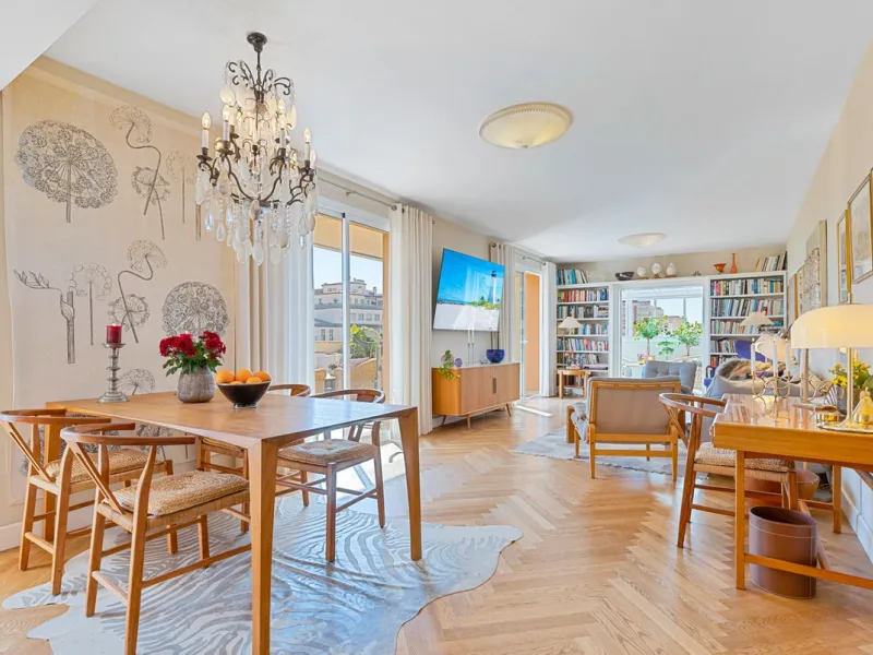 Exclusive four-bedroom penthouse with large terrace – central Fuengirola